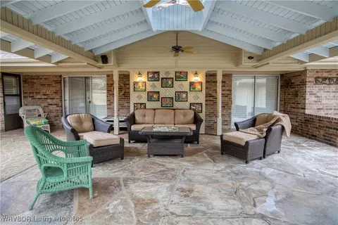1 Berry Hill Rd, Fort Smith, AR 72903 photo 45