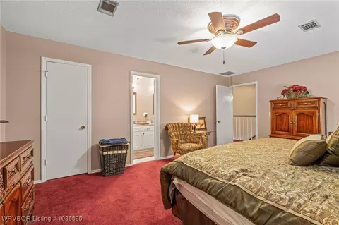 Bedroom - 2208 Warwick Pl, Fort Smith, AR 72903 photo 4 of 4