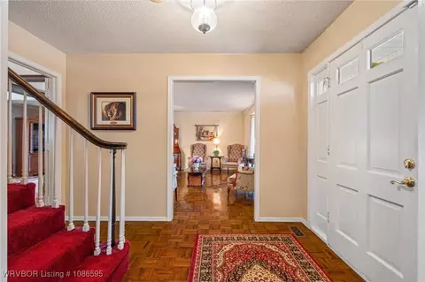 Entry Way - 2208 Warwick Pl, Fort Smith, AR 72903 photo 1 of 4