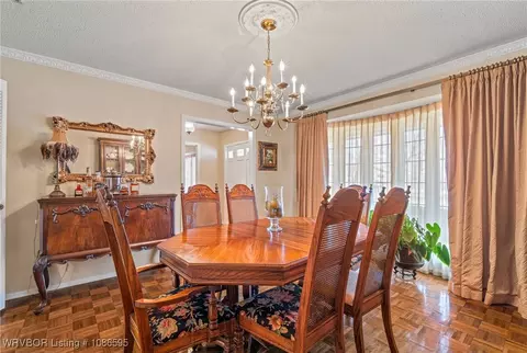 Dining - 2208 Warwick Pl, Fort Smith, AR 72903 photo 3 of 6