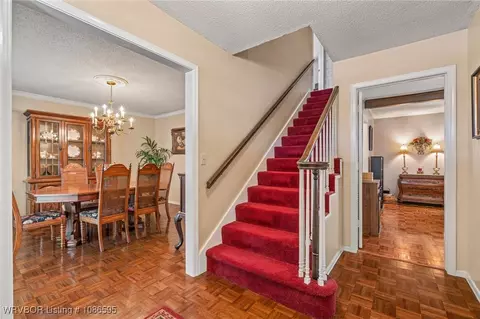 Entry Way - 2208 Warwick Pl, Fort Smith, AR 72903 photo 3 of 4