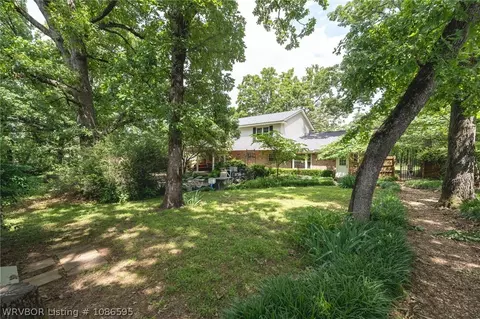 Exterior - 2208 Warwick Pl, Fort Smith, AR 72903 photo 12 of 17