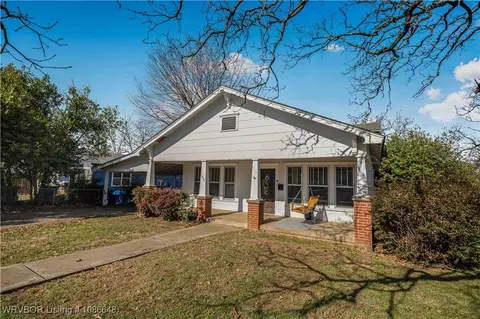 Exterior - 1623 S V St, Fort Smith, AR 72901 photo 3 of 6