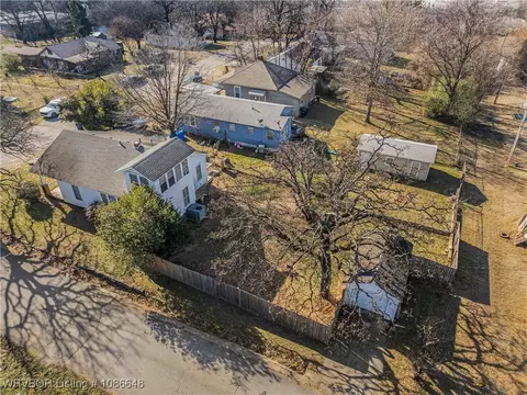 View/Area - 1623 S V St, Fort Smith, AR 72901 photo 1 of 3
