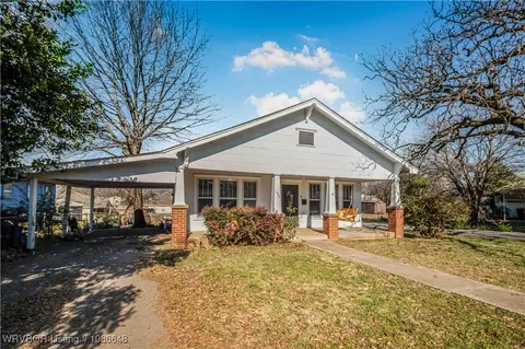 Exterior - 1623 S V St, Fort Smith, AR 72901 photo 2 of 6