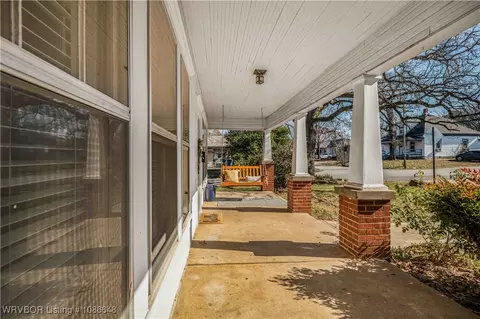 Exterior - 1623 S V St, Fort Smith, AR 72901 photo 4 of 6