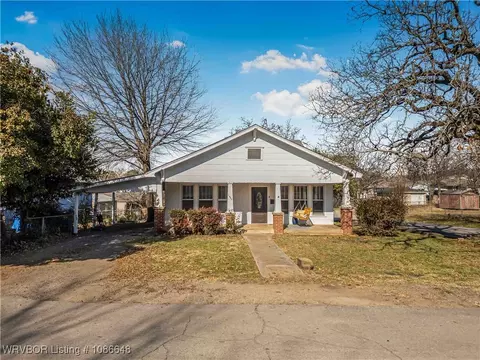 1623 S V St, Fort Smith, AR 72901