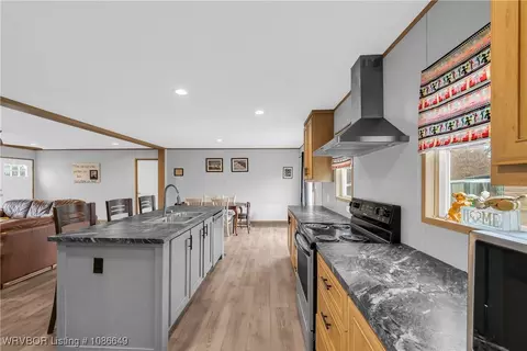 4938 W Creek Rd, Ozark, AR 72949 photo 10