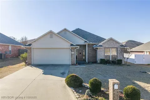 908 Harvard Ave, Fort Smith, AR 72908