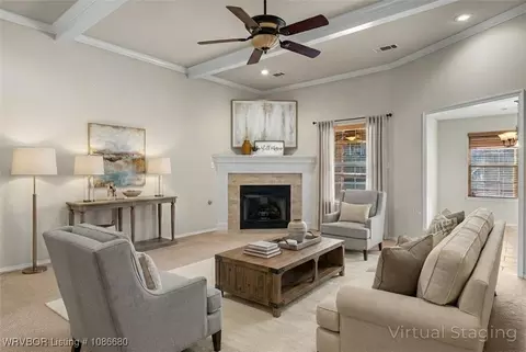 Living - 908 Harvard Ave, Fort Smith, AR 72908 photo 1 of 5