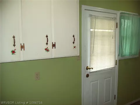 Entry Way - 705 N 18th St, Ozark, AR 72949 photo 3 of 3