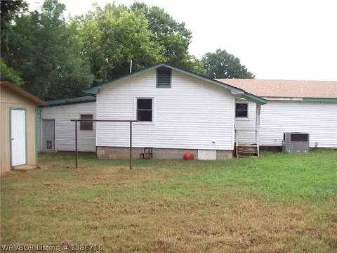 Exterior - 705 N 18th St, Ozark, AR 72949 photo 7 of 8