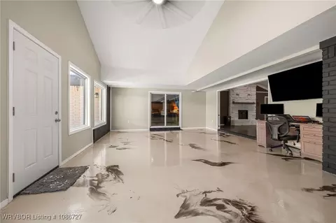 Living - 3319 Southview Dr, Fort Smith, AR 72903 photo 7 of 7