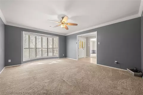 Living - 3319 Southview Dr, Fort Smith, AR 72903 photo 2 of 7