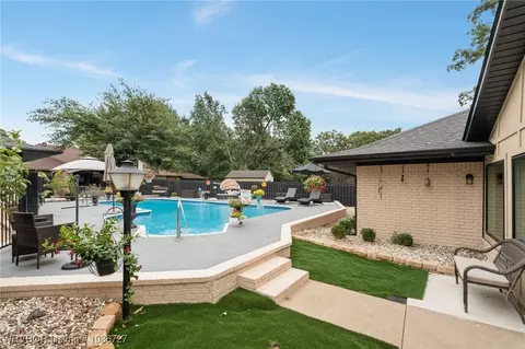 Exterior - 3319 Southview Dr, Fort Smith, AR 72903 photo 9 of 10