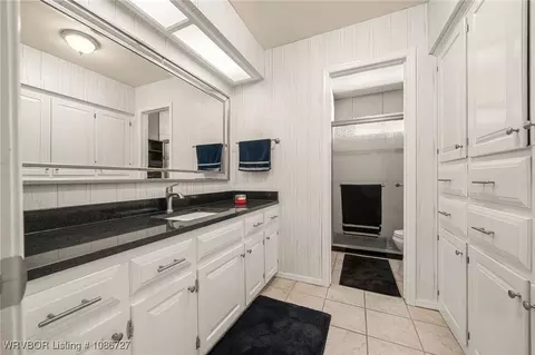Bath - 3319 Southview Dr, Fort Smith, AR 72903 photo 4 of 4