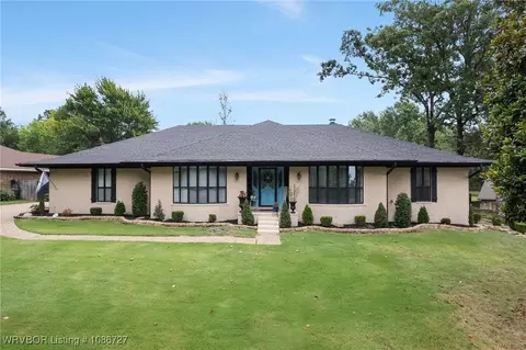 3319 Southview Dr, Fort Smith, AR 72903
