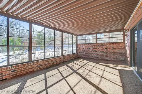 Exterior - 5420 Free Ferry Rd, Fort Smith, AR 72903 photo 2 of 5
