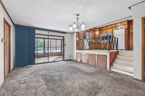 Living - 5420 Free Ferry Rd, Fort Smith, AR 72903 photo 6 of 6