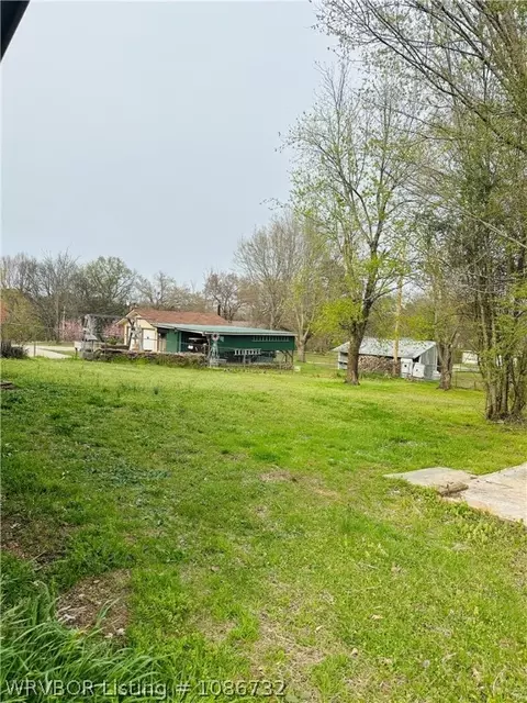 Exterior - 1105 S 5th St, Paris, AR 72855 photo 3 of 3