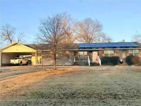 825 Berry St, Greenwood, AR 72936