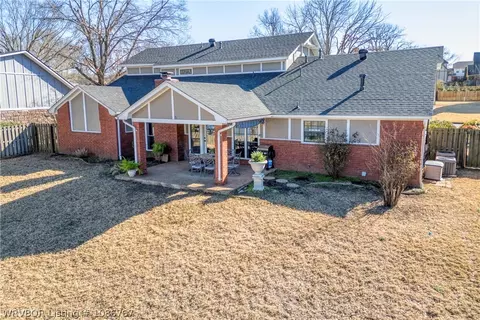 Other - 8905 Canterbury Cv, Fort Smith, AR 72903 photo 11 of 12