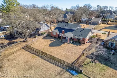 View/Area - 8905 Canterbury Cv, Fort Smith, AR 72903 photo 4 of 11