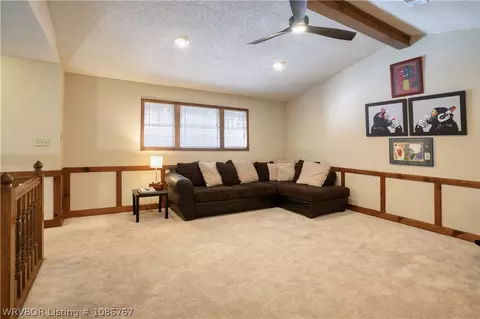 Living - 8905 Canterbury Cv, Fort Smith, AR 72903 photo 3 of 3