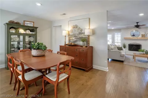 Dining - 8905 Canterbury Cv, Fort Smith, AR 72903 photo 3 of 4