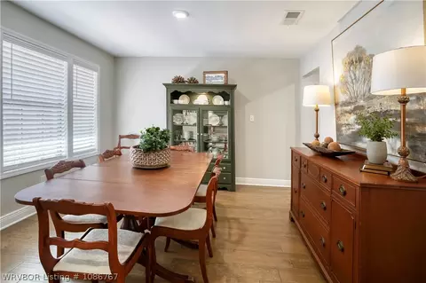 Dining - 8905 Canterbury Cv, Fort Smith, AR 72903 photo 4 of 4