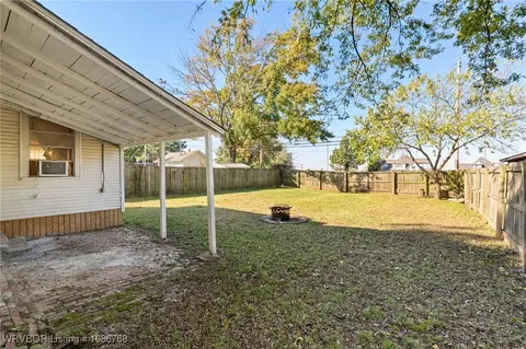 Exterior - 1020 S 16th St, Fort Smith, AR 72901 photo 4 of 8