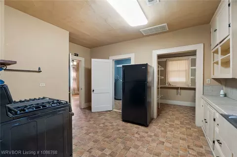 Other - 1020 S 16th St, Fort Smith, AR 72901 photo 3 of 7