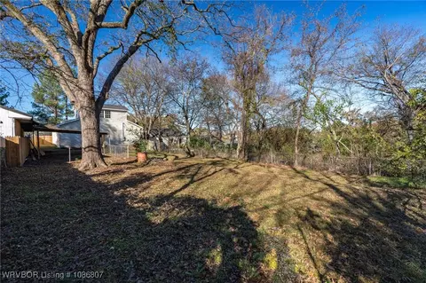 Exterior - 1501 S 12th St, Fort Smith, AR 72901 photo 6 of 8