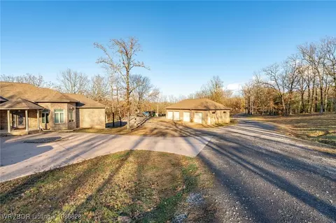 Exterior - 4407 Webb Way, Fort Smith, AR 72916 photo 5 of 15