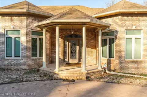 Exterior - 4407 Webb Way, Fort Smith, AR 72916 photo 3 of 15