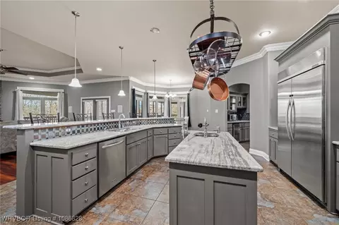 Kitchen - 4407 Webb Way, Fort Smith, AR 72916 photo 4 of 7