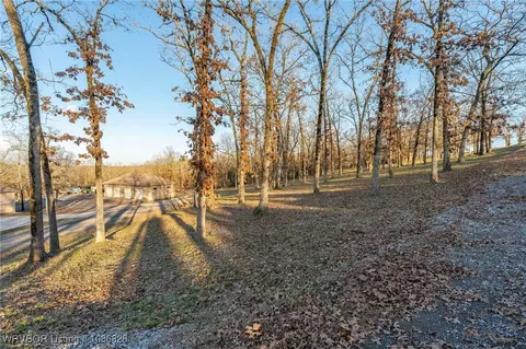 Exterior - 4407 Webb Way, Fort Smith, AR 72916 photo 14 of 15
