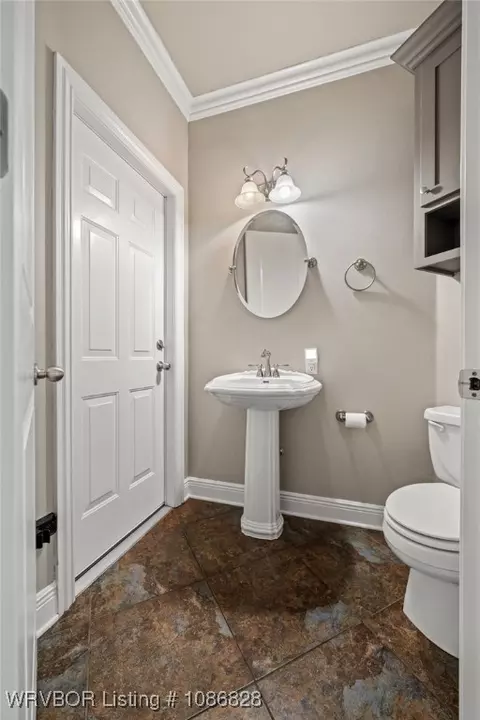 Bath - 4407 Webb Way, Fort Smith, AR 72916 photo 4 of 7