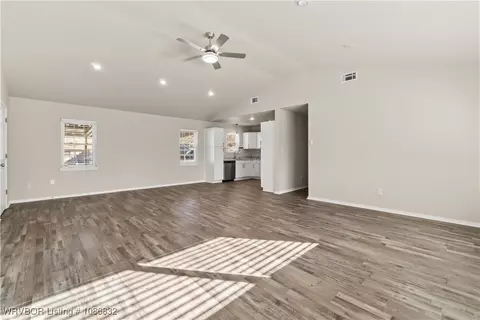 Living - 1511 Houston St, Fort Smith, AR 72901 photo 1 of 3