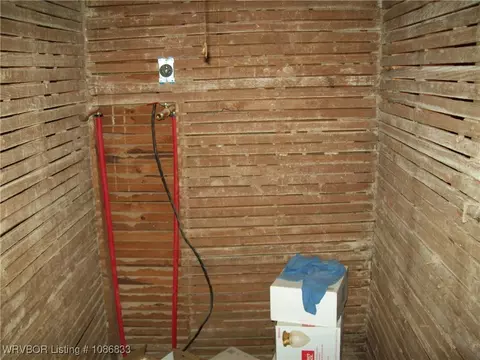 Bath - 1123 N 35th St, Fort Smith, AR 72904 photo 1 of 2