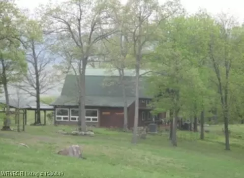 11939 Canova Trl, Mountainburg, AR 72946