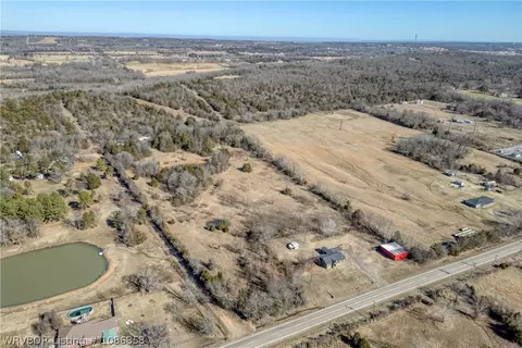 View/Area - 6404 W Highway 10, Hackett, AR 72937 photo 6 of 7