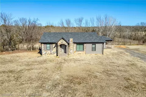 Exterior - 6404 W Highway 10, Hackett, AR 72937 photo 3 of 9