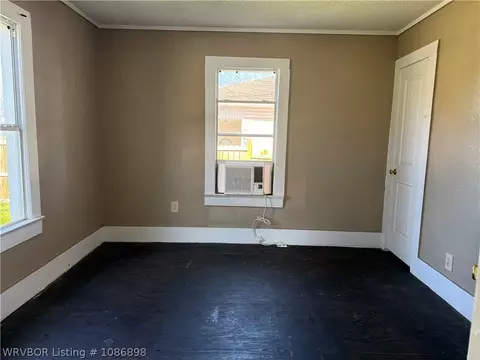 Bedroom - 1206 N 6th St, Fort Smith, AR 72901 photo 3 of 6