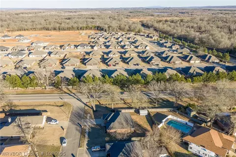 View/Area - 101 Lexington Way, Barling, AR 72923 photo 12 of 13