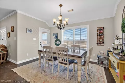 Dining - 1620 N River Rd, Lavaca, AR 72941 photo 1 of 1