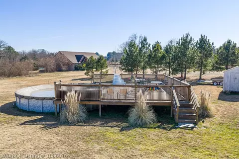 Exterior - 1620 N River Rd, Lavaca, AR 72941 photo 7 of 9