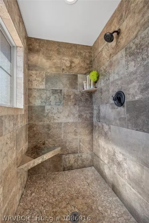 Bath - 1620 N River Rd, Lavaca, AR 72941 photo 1 of 2