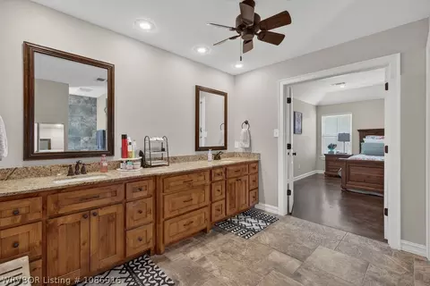 Entry Way - 1620 N River Rd, Lavaca, AR 72941 photo 2 of 2