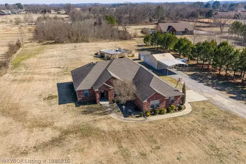 View/Area - 1620 N River Rd, Lavaca, AR 72941 photo 3 of 10